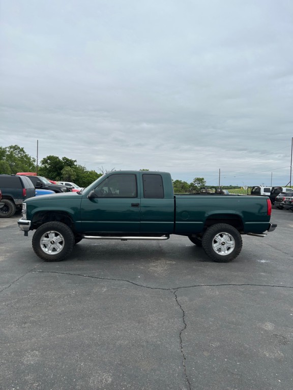 1997 Chevrolet C/K Image 1