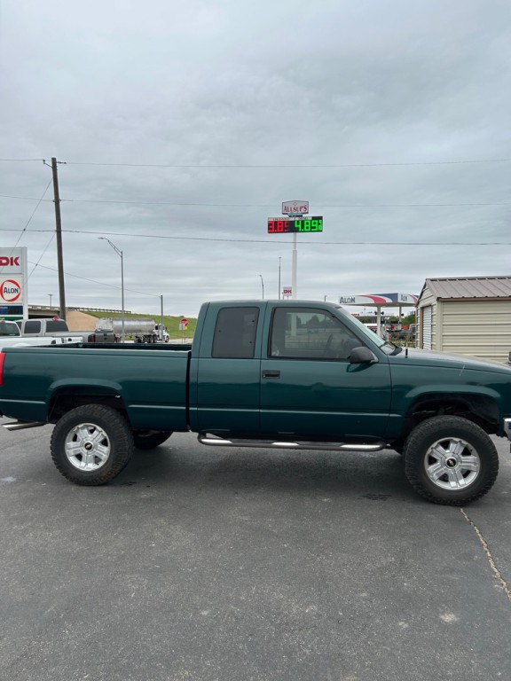1997 Chevrolet C/K Image 3