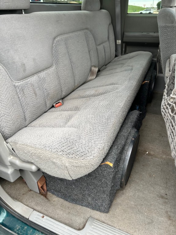 1997 Chevrolet C/K Image 6