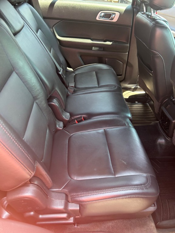 2015 Ford Explorer Image 7