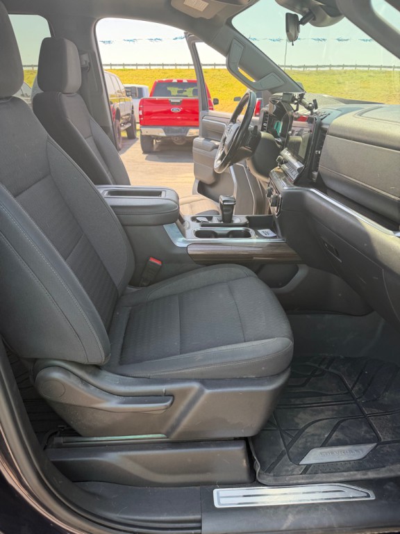 2022 Chevrolet Silverado 1500 Image 11