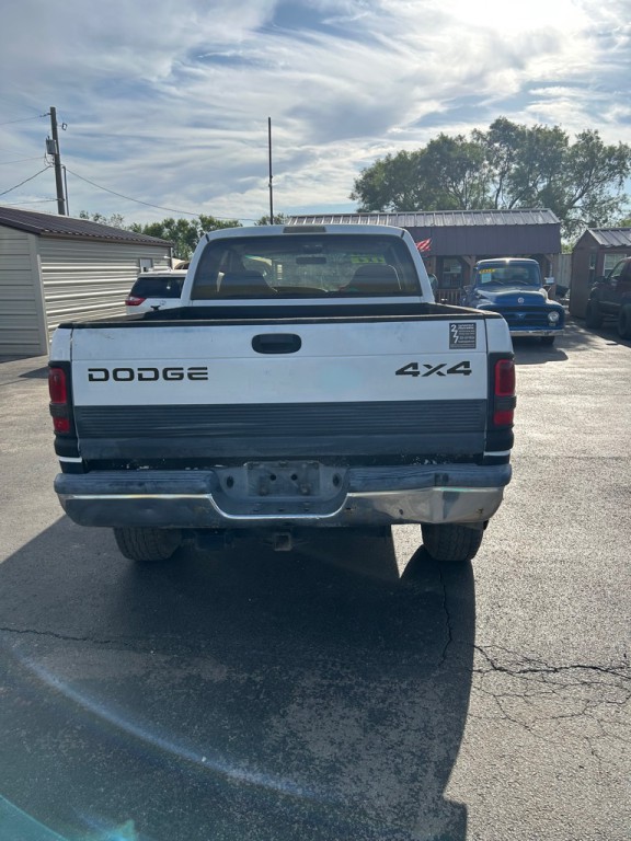 2001 Dodge Ram 2500 Image 3