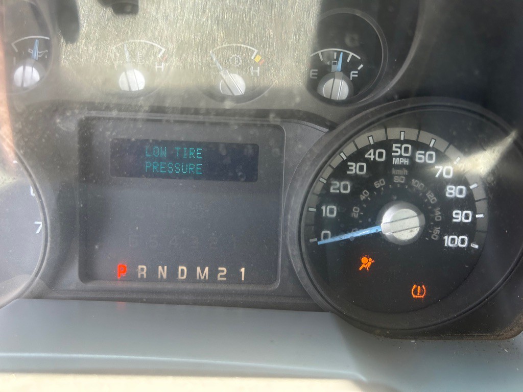 2013 Ford F-350 Image 10