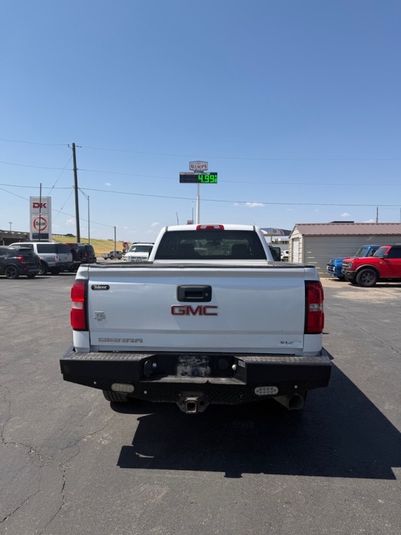 2018 GMC Sierra Image 4