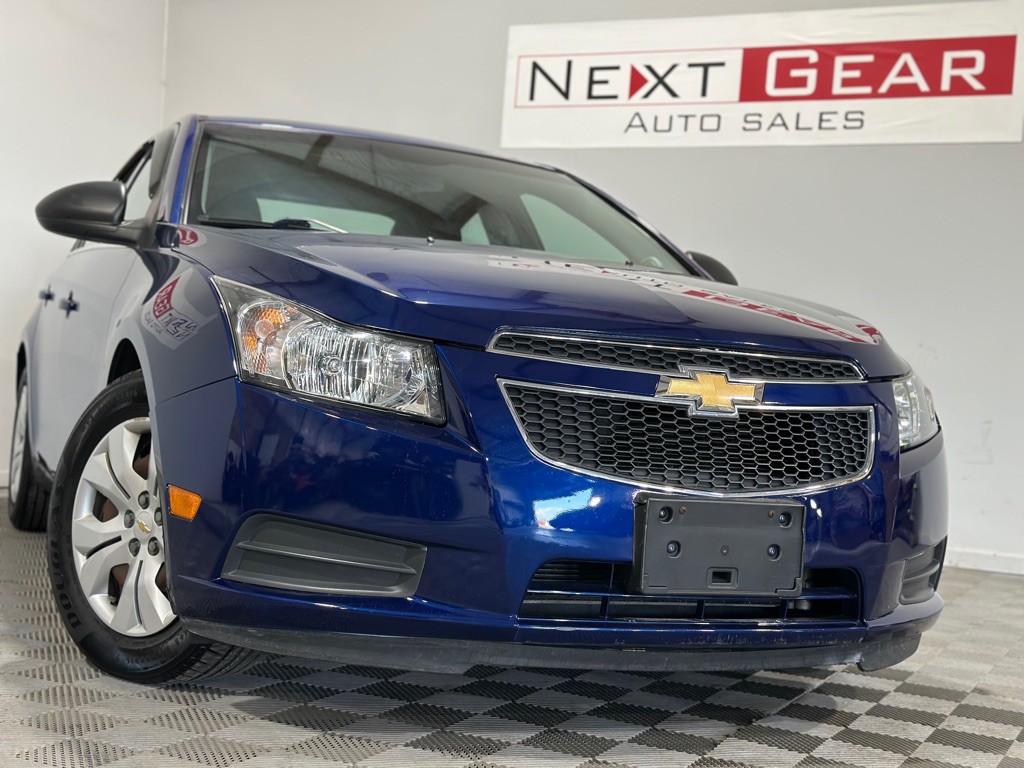 2012 Chevrolet Cruze Image 4