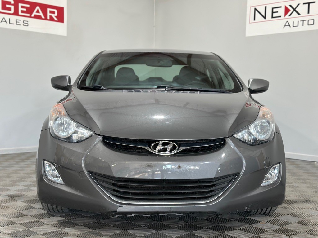 2013 Hyundai Elantra Image 4