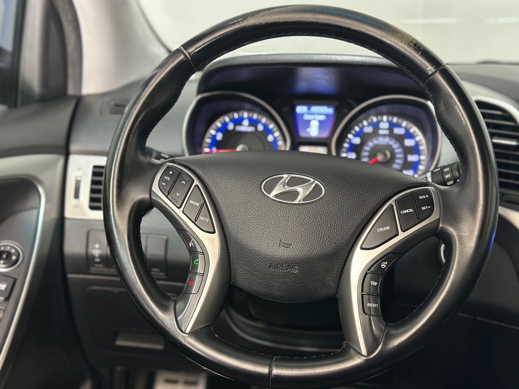 2014 Hyundai Elantra Image 15