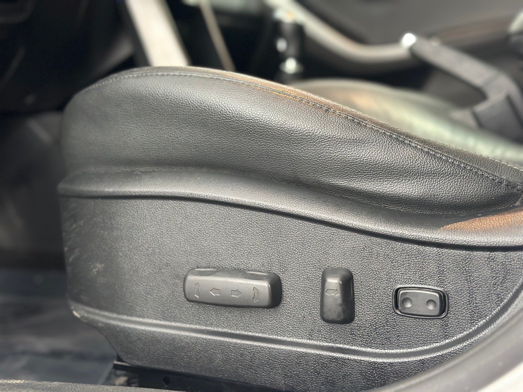 2014 Hyundai Elantra Image 24