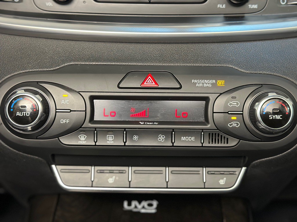2016 Kia Sorento Image 18