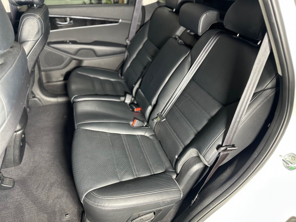 2016 Kia Sorento Image 27