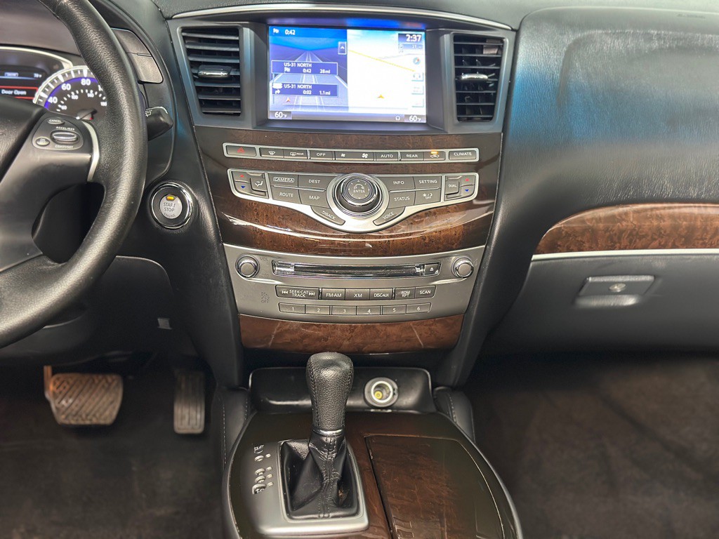2013 INFINITI JX35 Image 17