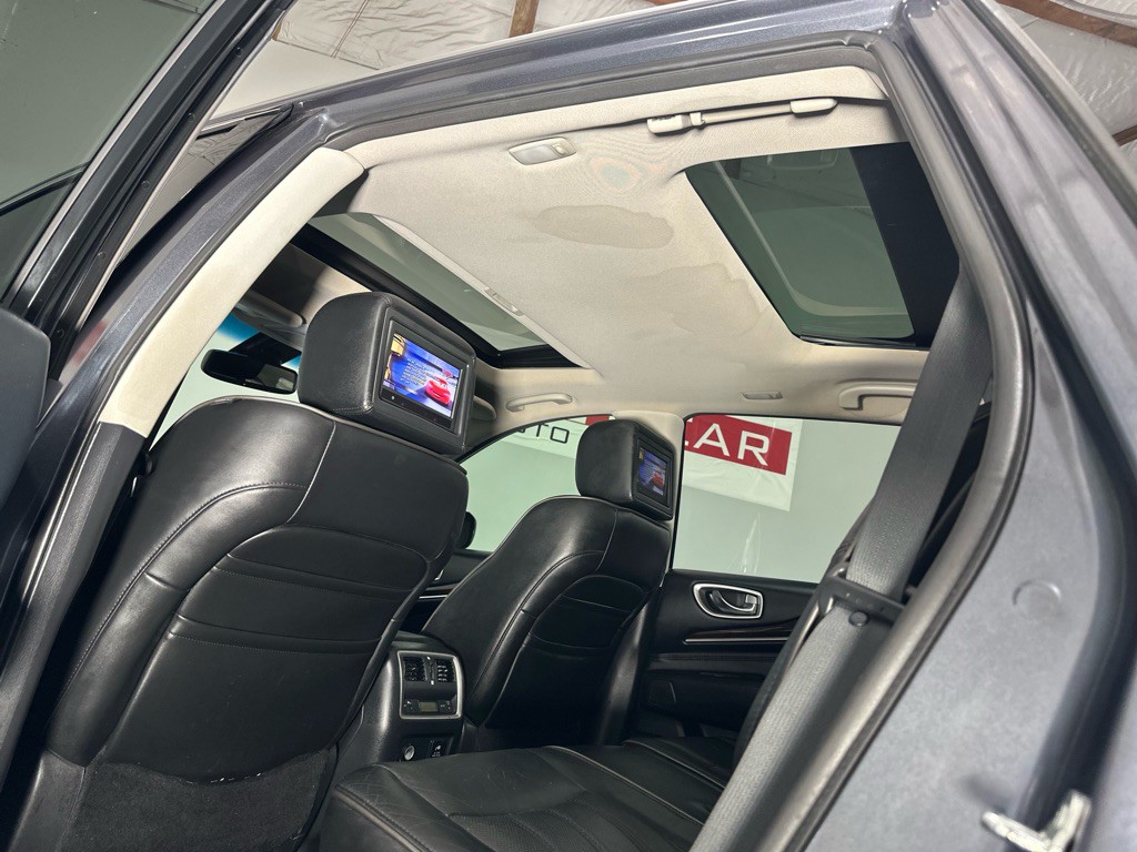 2013 INFINITI JX35 Image 24