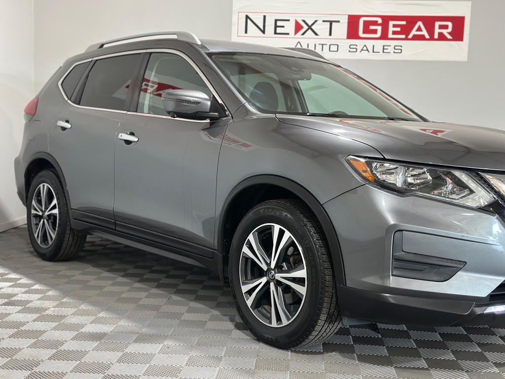 2019 Nissan Rogue Image 2