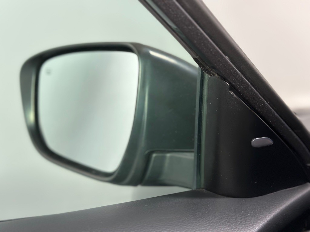 2019 Nissan Rogue Image 26