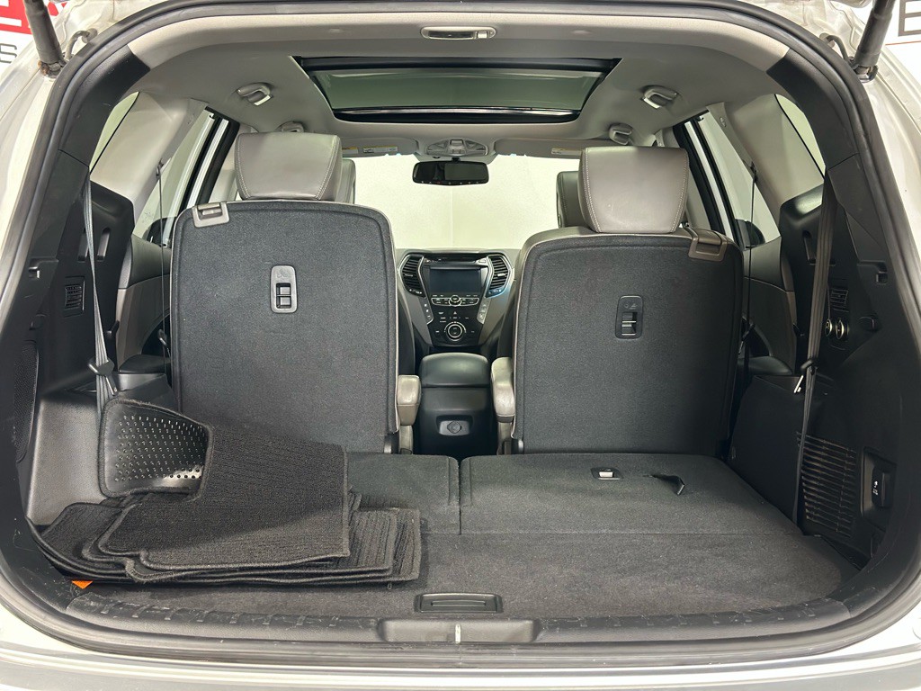 2014 Hyundai Santa Fe Image 47