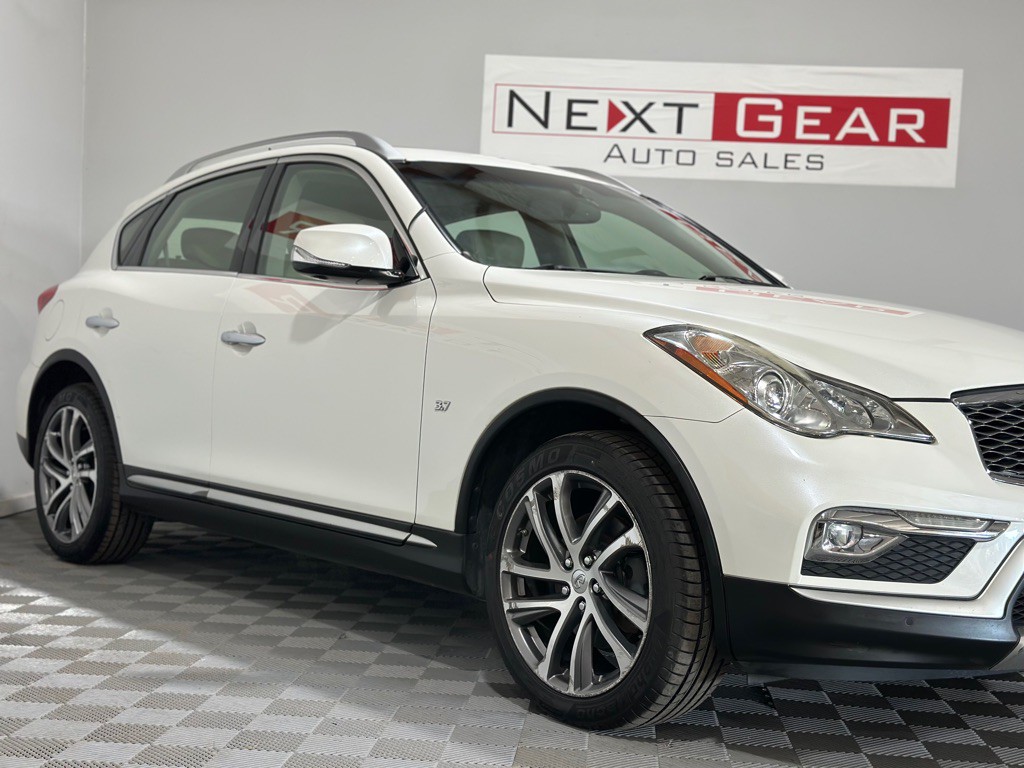 2017 INFINITI QX50 Image 2