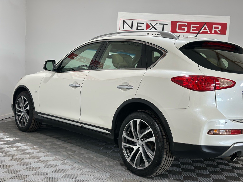 2017 INFINITI QX50 Image 6