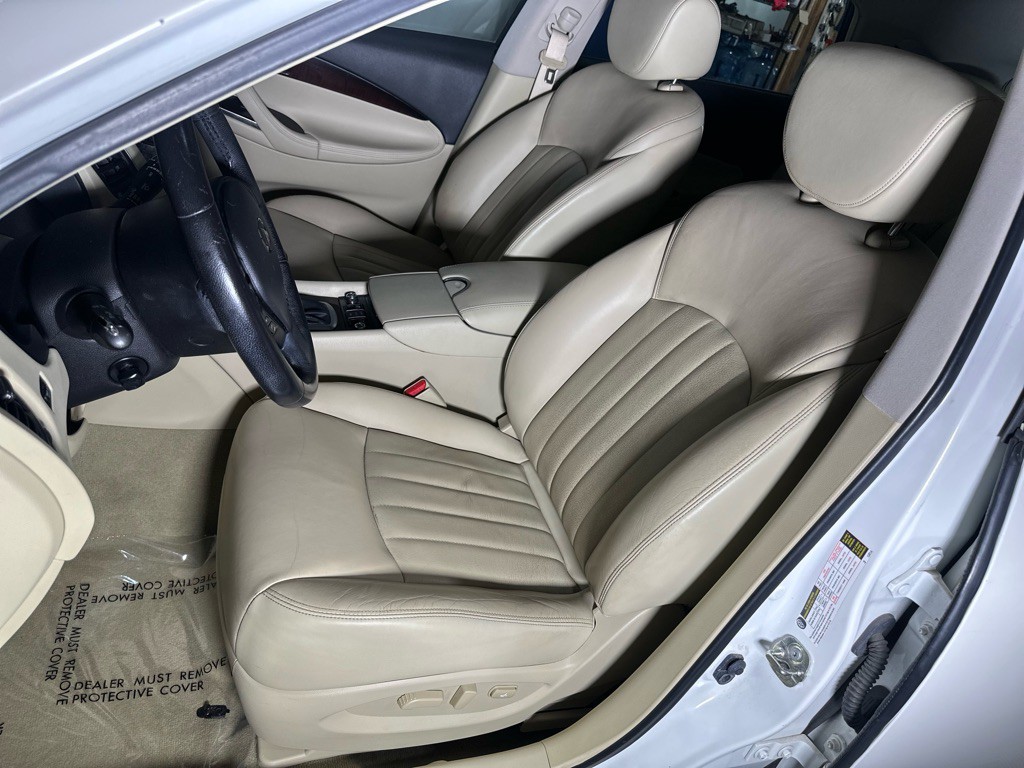 2017 INFINITI QX50 Image 28