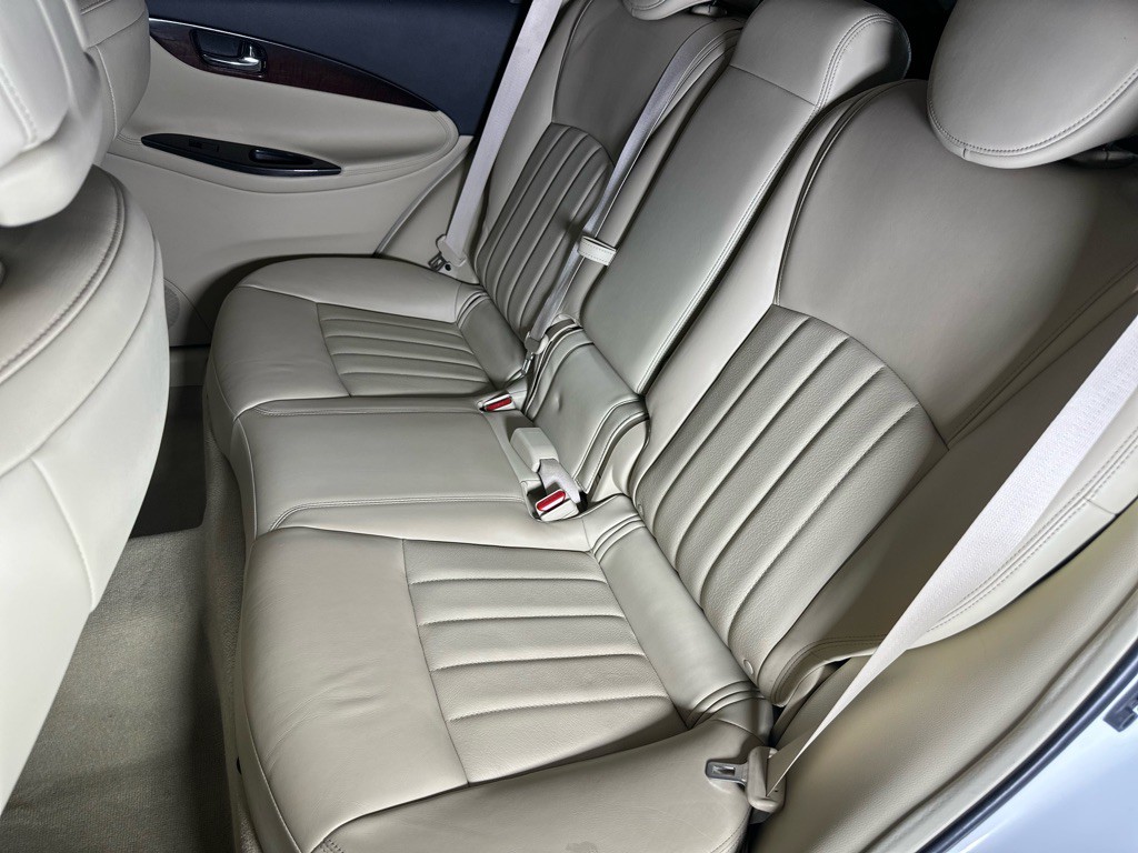 2017 INFINITI QX50 Image 29