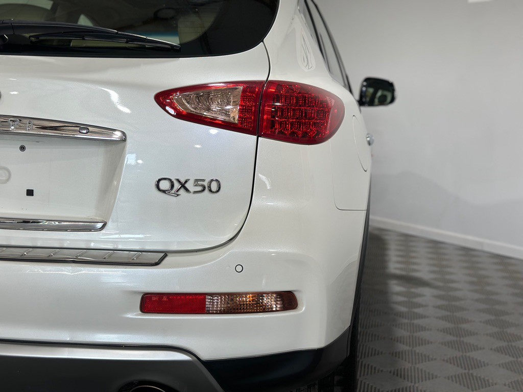 2017 INFINITI QX50 Image 37