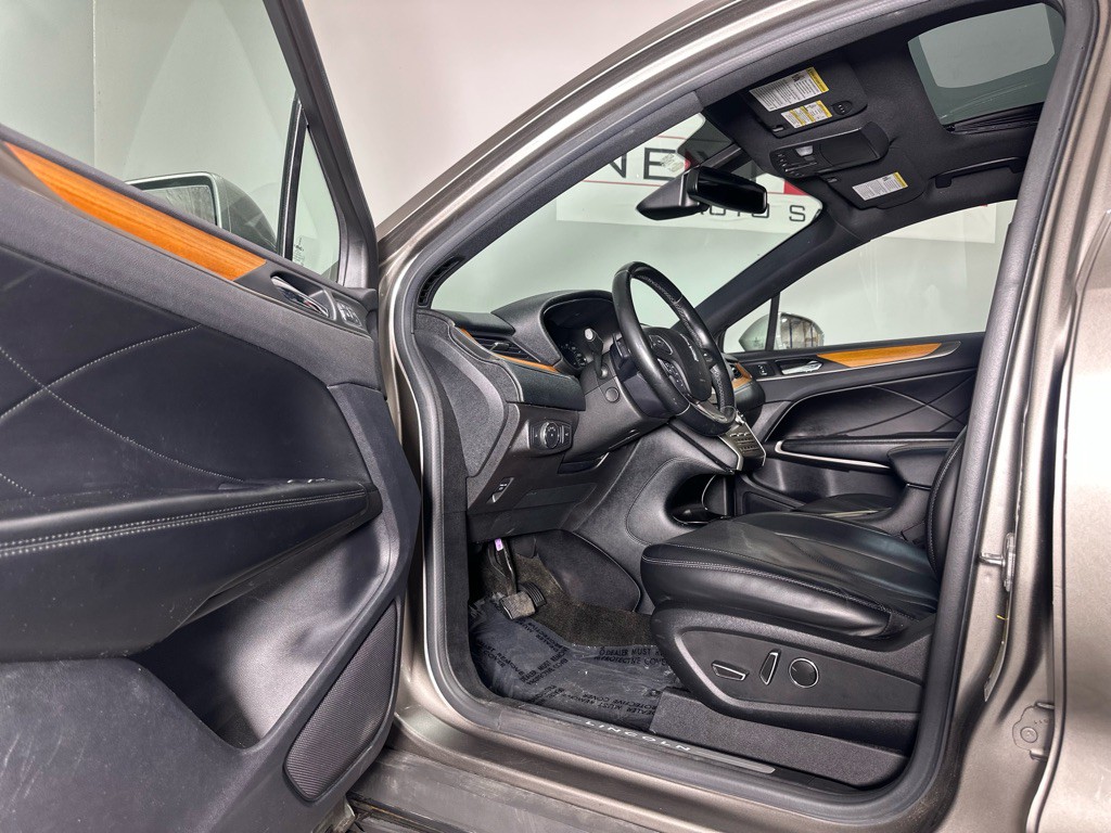 2016 Lincoln MKC Image 10