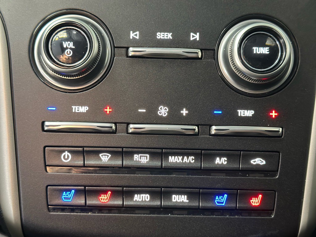 2016 Lincoln MKC Image 21