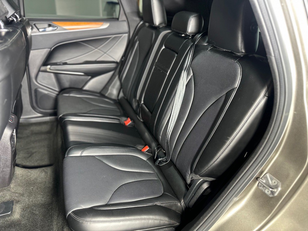 2016 Lincoln MKC Image 29