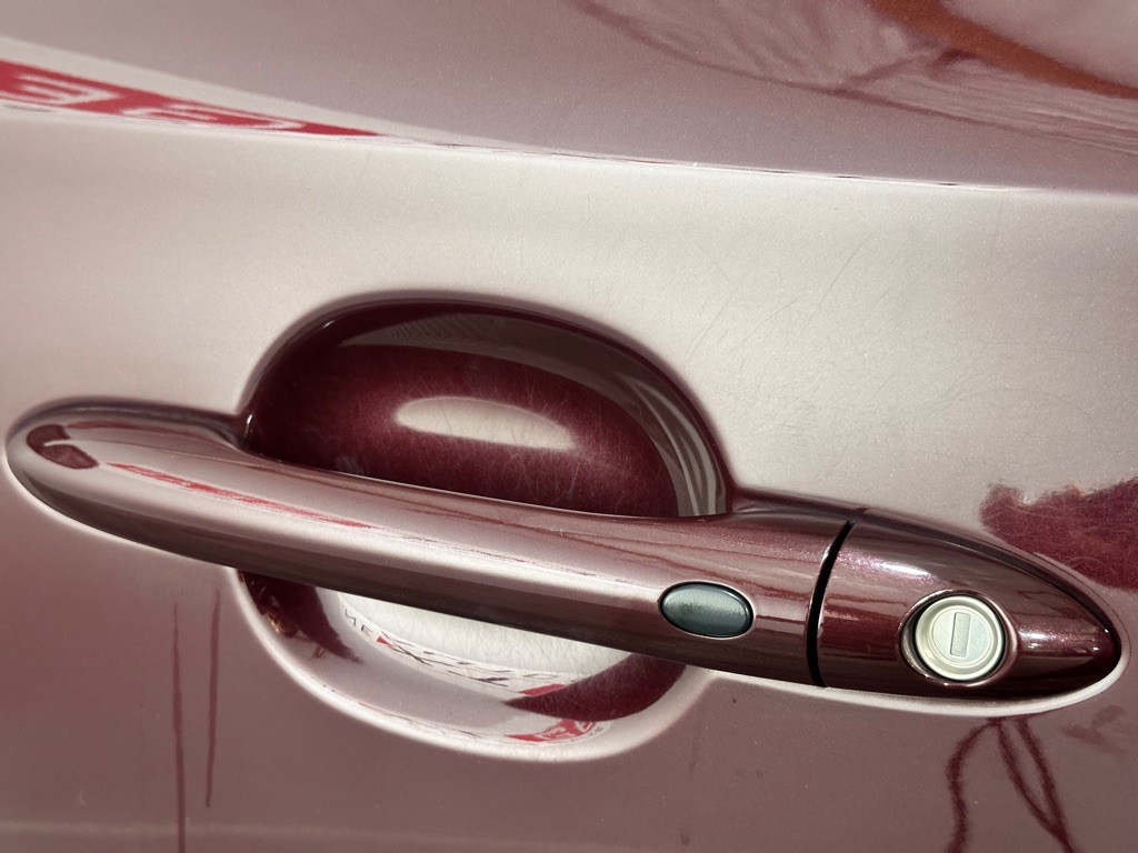 2016 Kia Sedona Image 42