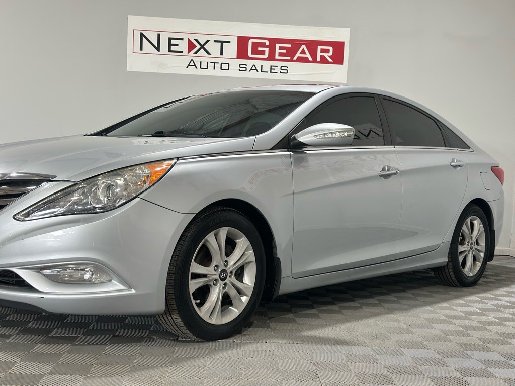 2013 Hyundai Sonata Image 6