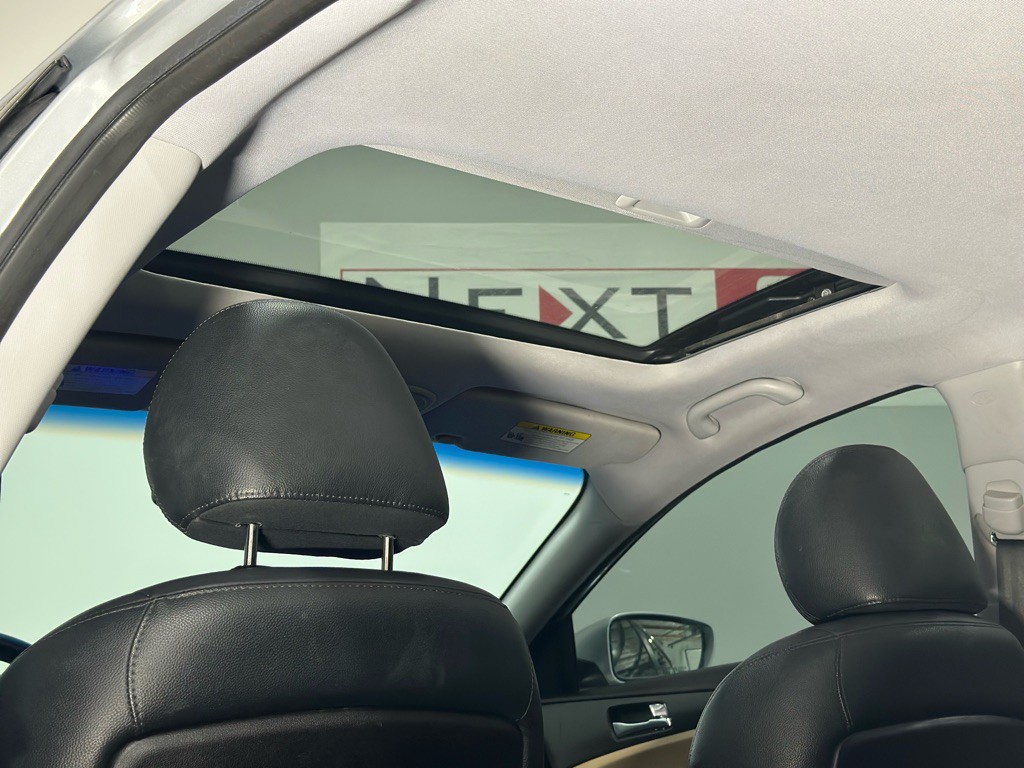 2013 Hyundai Sonata Image 22