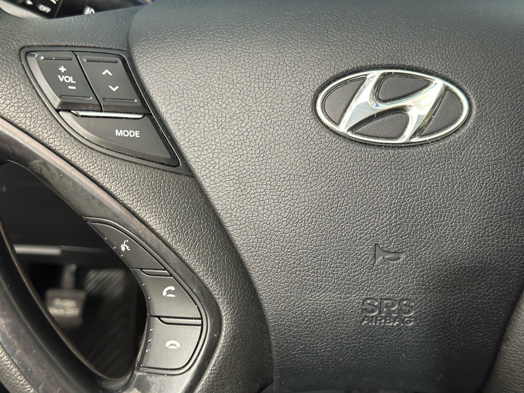 2013 Hyundai Sonata Image 28