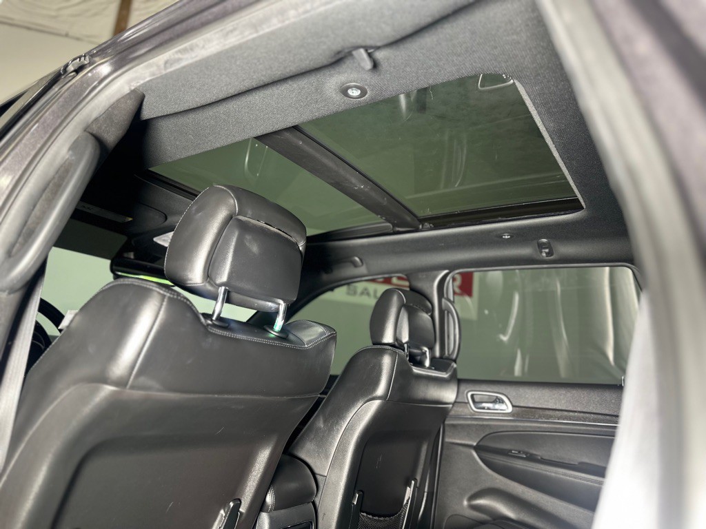 2018 Jeep Grand Cherokee Image 24