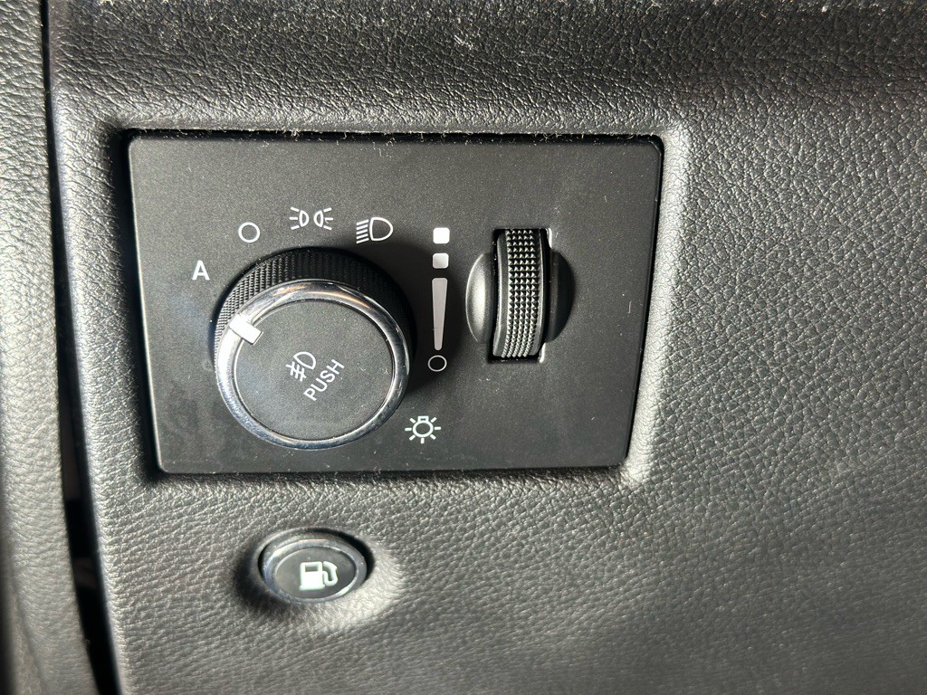 2018 Jeep Grand Cherokee Image 37