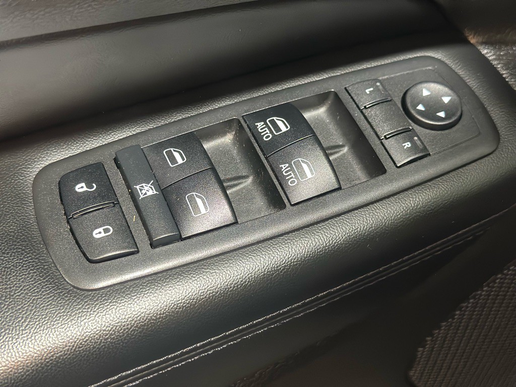2018 Jeep Grand Cherokee Image 38