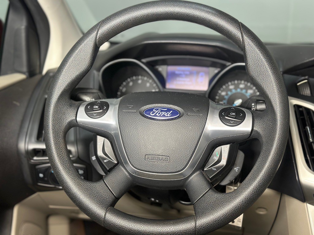 2013 Ford Focus Image 15
