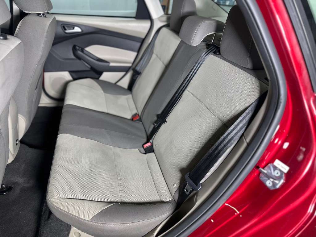 2013 Ford Focus Image 25