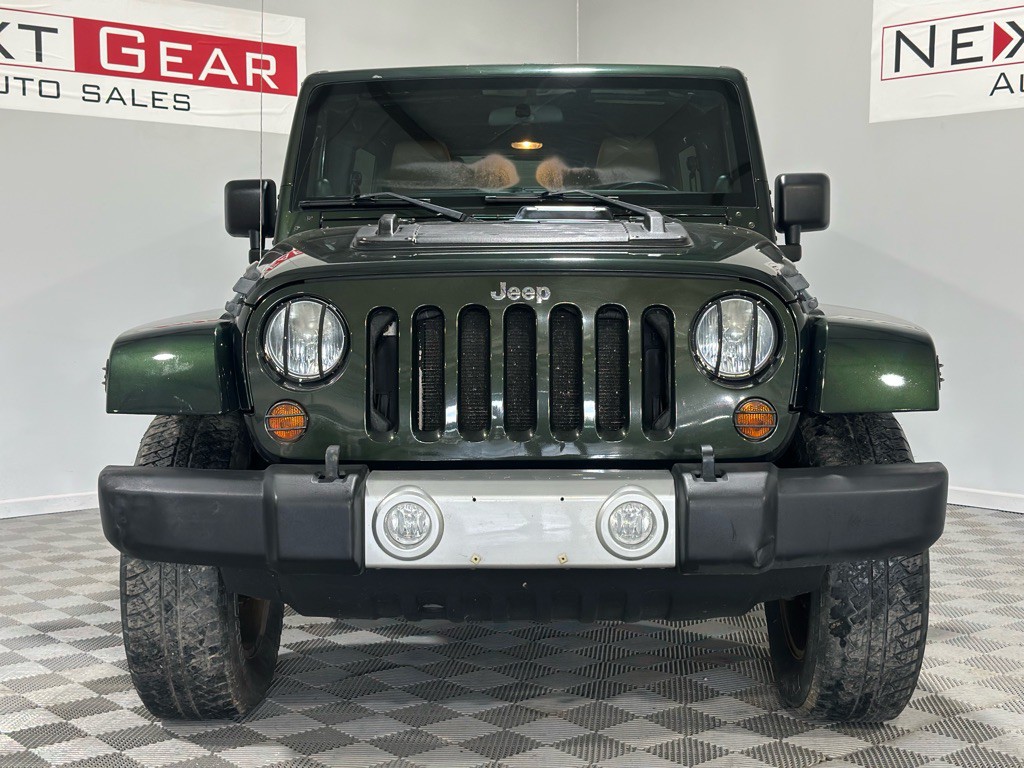 2011 Jeep Wrangler Unlimited Image 5