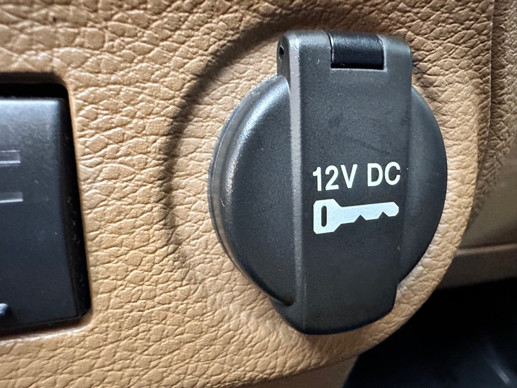 2011 Jeep Wrangler Unlimited Image 30