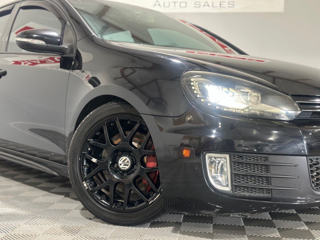 2012 Volkswagen GTI Image 10