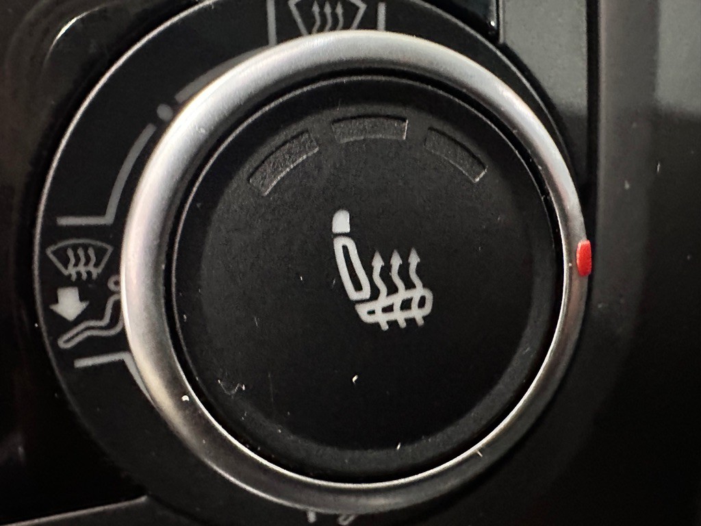 2012 Volkswagen GTI Image 28
