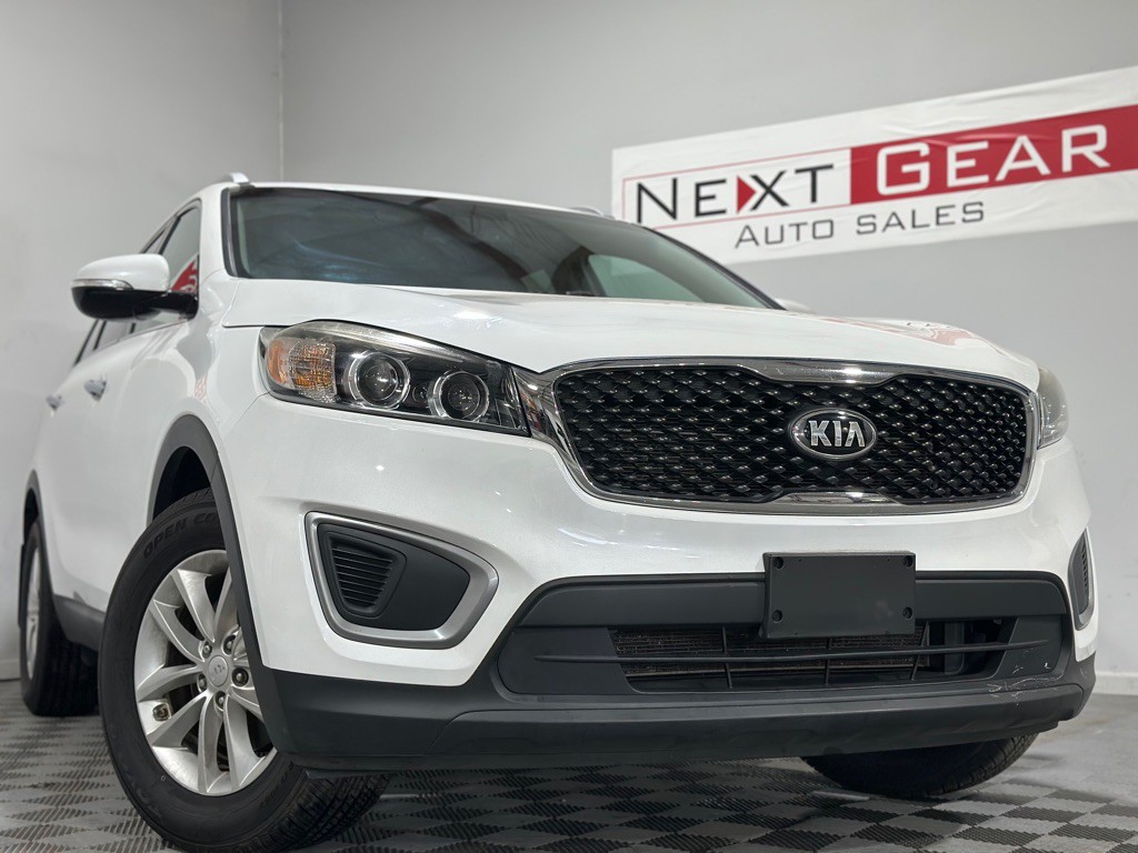 2016 Kia Sorento Image 3