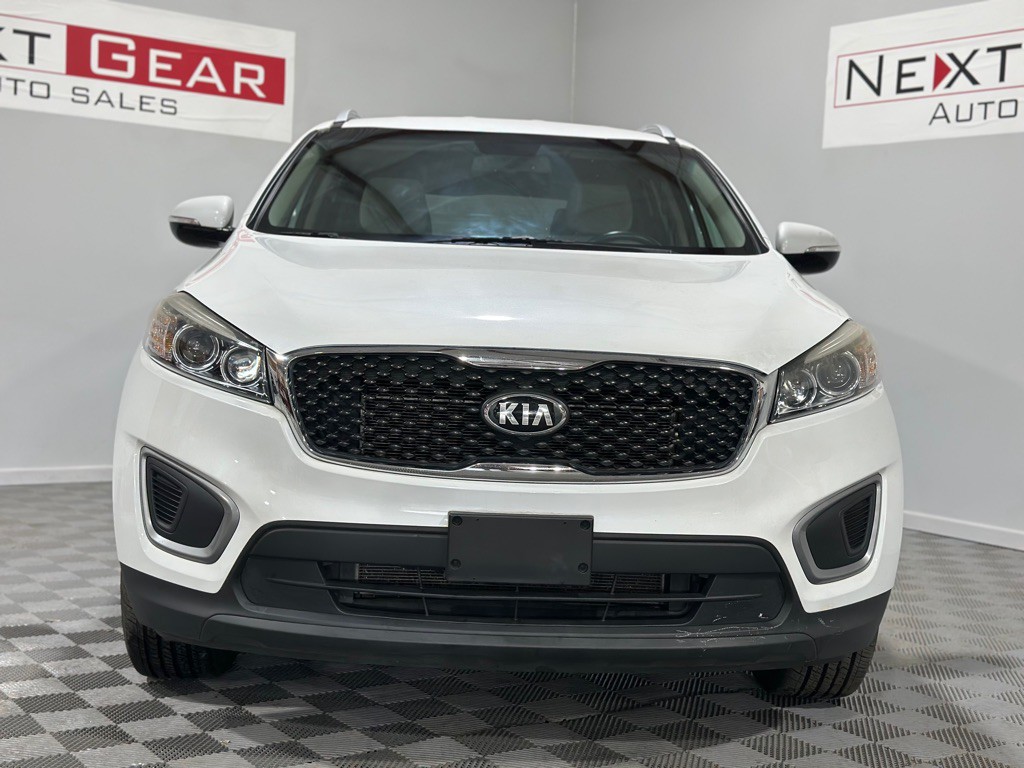 2016 Kia Sorento Image 4