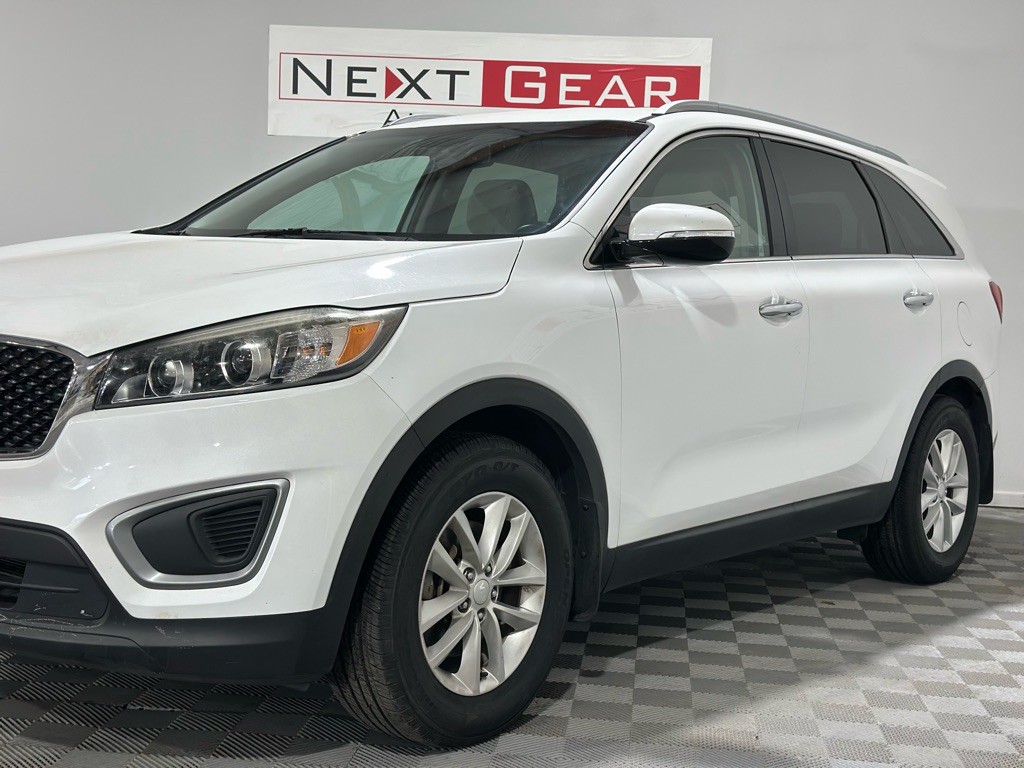 2016 Kia Sorento Image 5