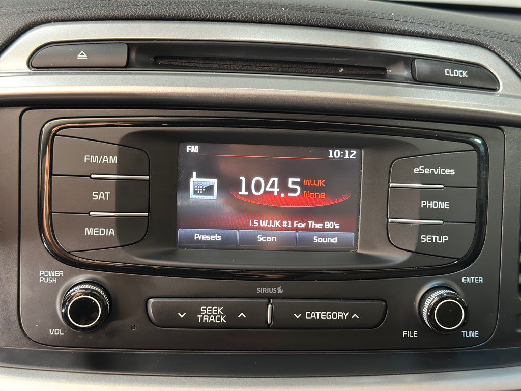 2016 Kia Sorento Image 15