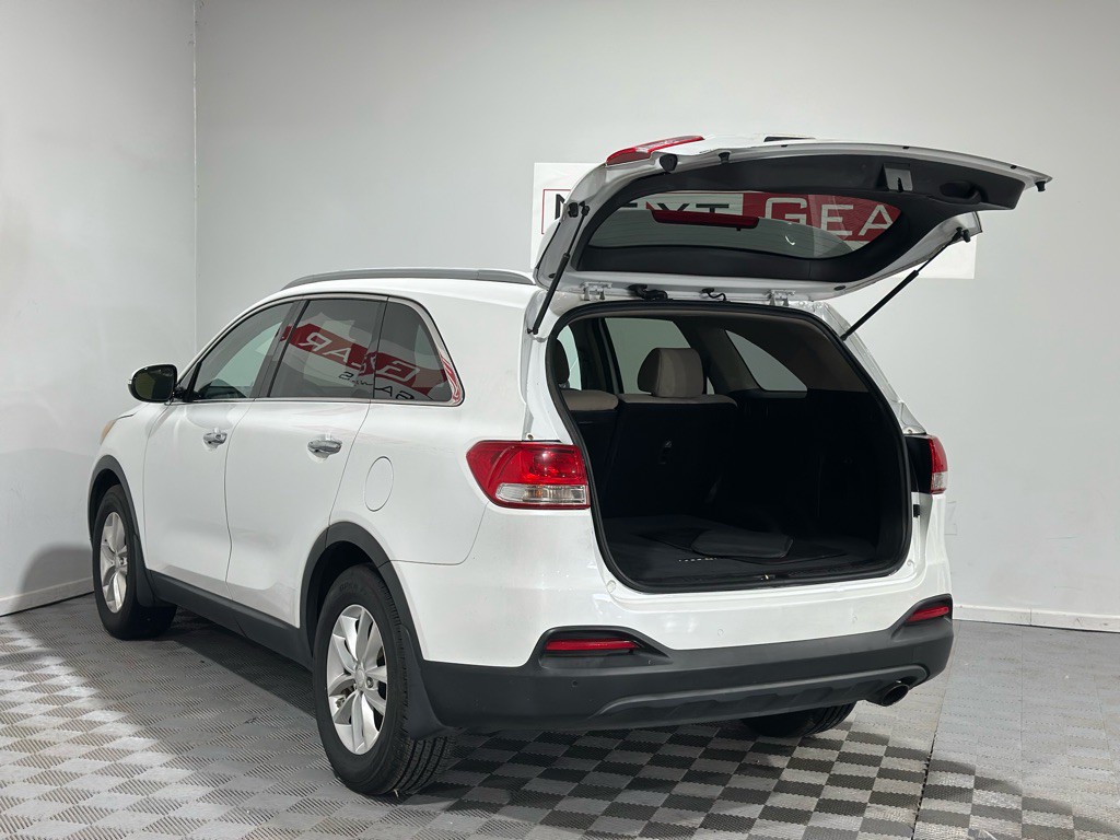 2016 Kia Sorento Image 33