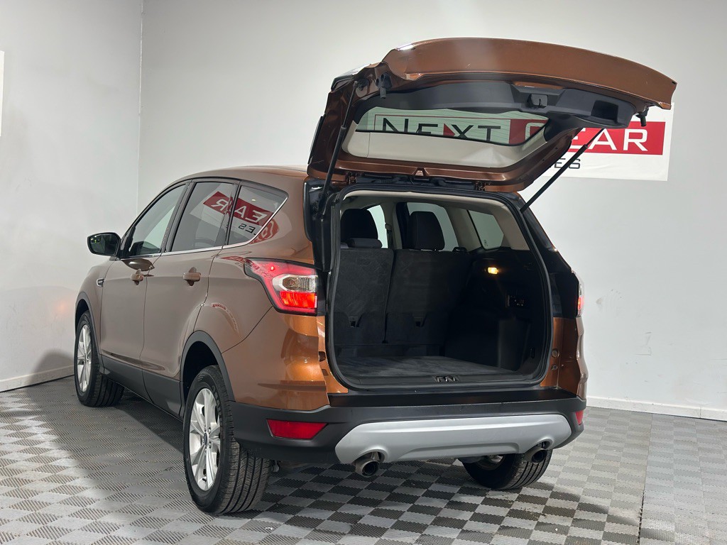 2017 Ford Escape Image 31