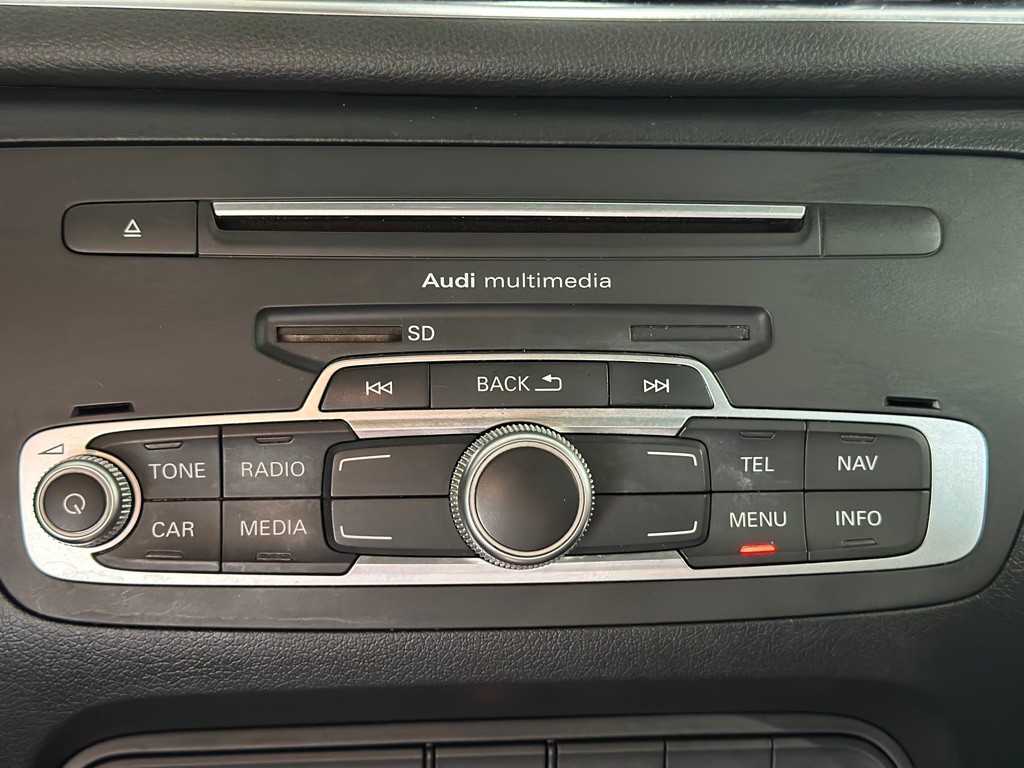 2016 Audi Q3 Image 16