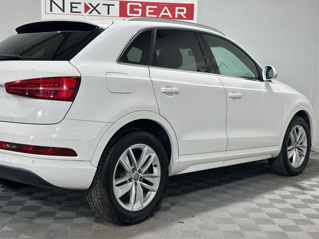 2016 Audi Q3 Image 8