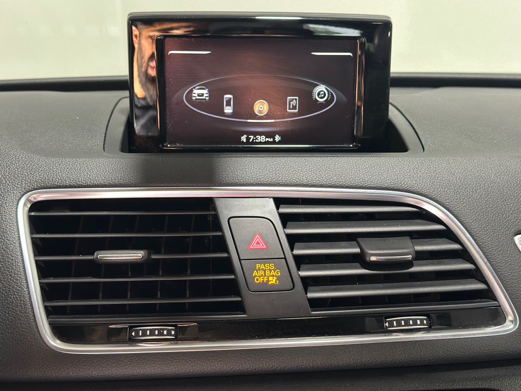 2016 Audi Q3 Image 15