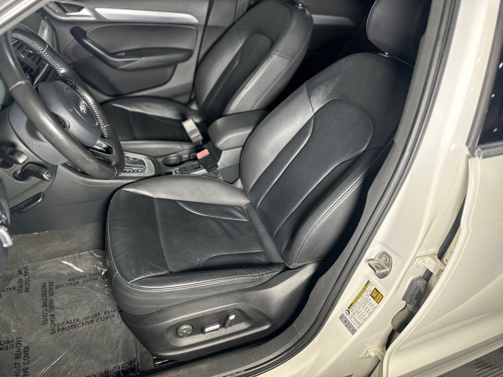 2016 Audi Q3 Image 25